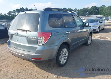 2011 Subaru Forester 2.5X Premium z USA, uszkodzony, nr VIN JF2SHADC9BH702318